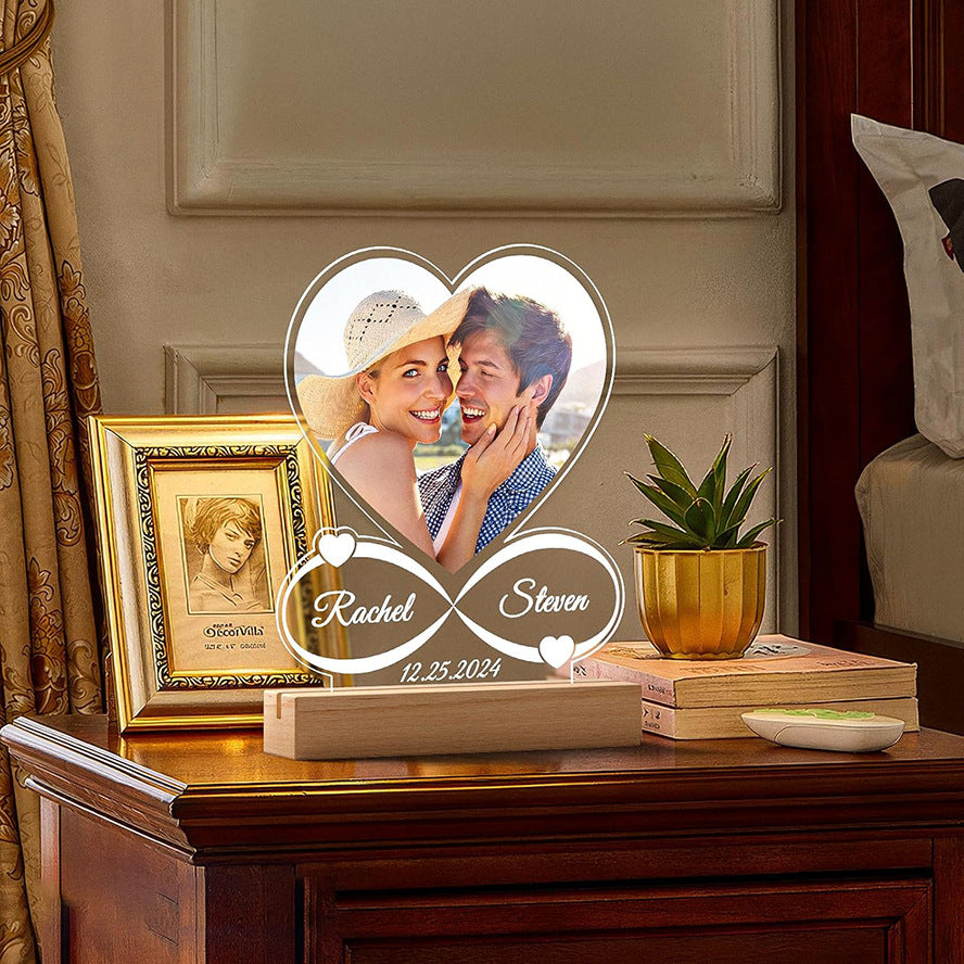 Personalized Acrylic Photo Night Light – Elegant Valentine’s Day Gift for Couples